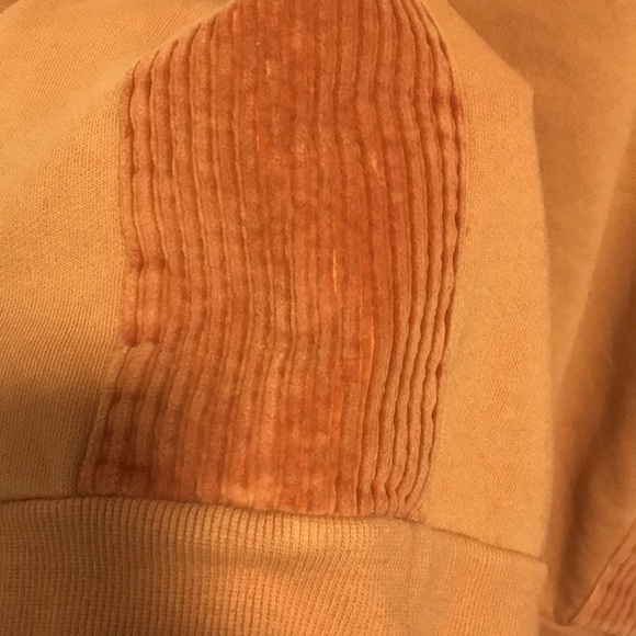 NEW True Grit Pullover. Size Large - Picture 4 of 7